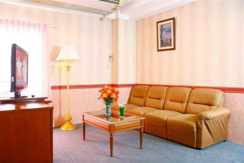 Hotel Grand Tara Garden Thai Bangkok